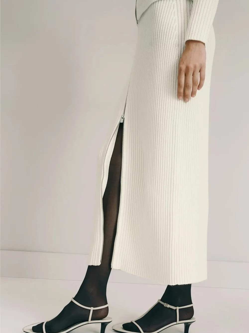 ROSETTA GETTY ZIP FRONT KNIT SKIRT SIZE M MSRP $360